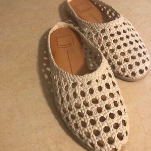 BN without box only tried on dolce vita mules